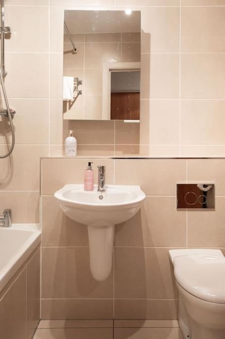 Apartment Centre Luxurious Free Parking