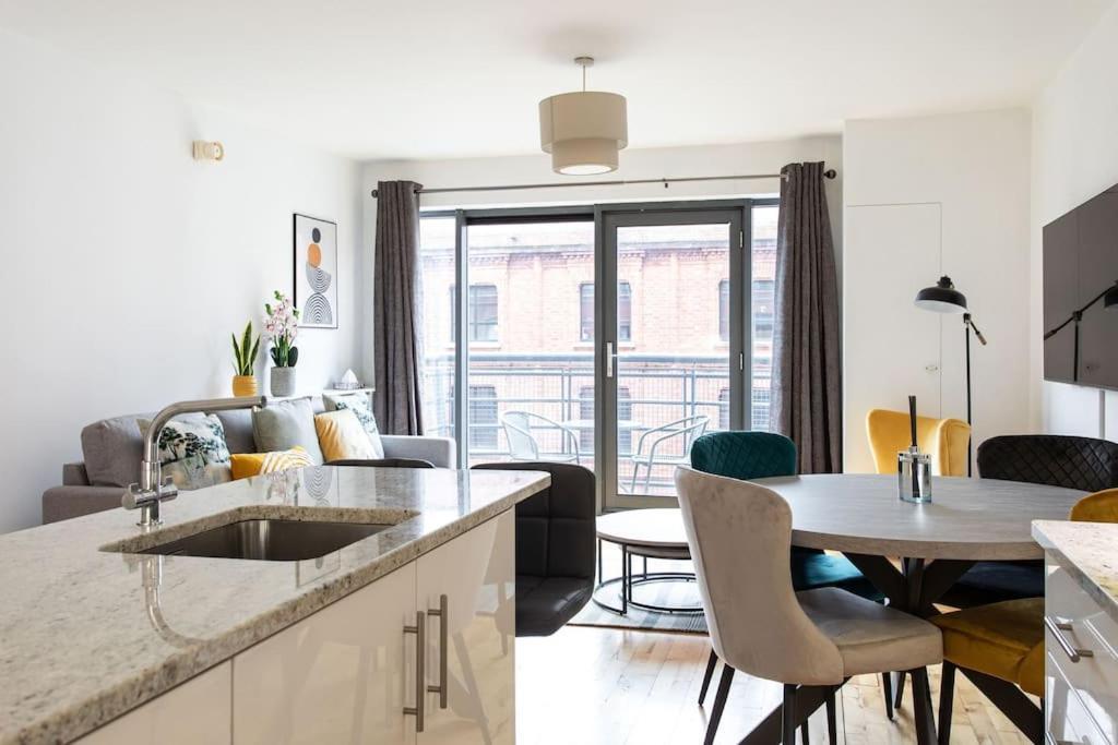 Apartment Centre Luxurious Free Parking *