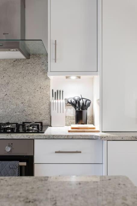 Centre Luxurious Free Parking Appartement *